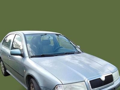 Usata Skoda Octavia 2003 Grigio Berlina
