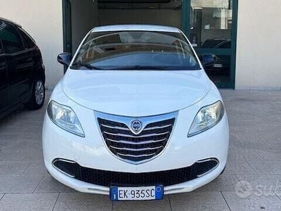 Usata Lancia Ypsilon S 95 CV (69 kW) 2012 Bianco Utilitaria