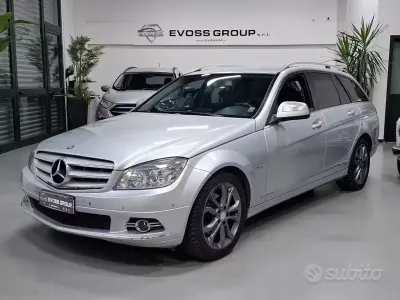 Usata Mercedes C220 Avantgarde 170 CV (125 kW) 2008 Grigio Station wagon