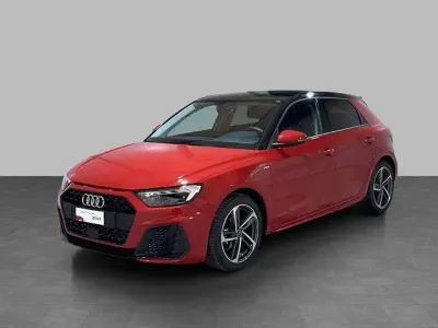Usata Audi A1 Sportback S-Line 95 CV (69 kW) 2025 Rosso progressivo metallizzato nero mito metallizz Utilitaria