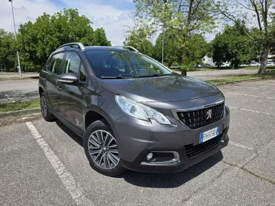 Begagnad Peugeot 2008 82 HK (60 kW) 2017 Brun SUV