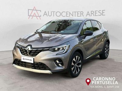 Usata Renault Captur Techno 91 CV (66 kW) 2024 Grigio metallizzato SUV