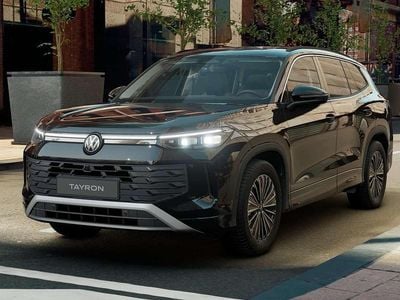 Usata VW Tayron Life 193 CV (141 kW) 2025 0e grenadill black metallizzat SUV