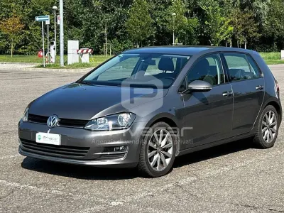 Usata VW Golf VII Executive 110 CV (80 kW) 2017 Grigio Utilitaria