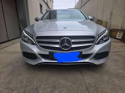 Usata Mercedes C180 156 CV (114 kW) 2018 Argento Berlina