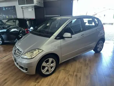 Usata Mercedes A150 Avantgarde 95 CV (69 kW) 2010 Argento Monovolume