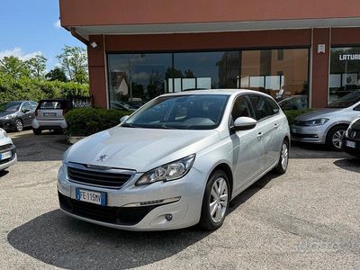 Usata Peugeot 308 Business-Line 120 CV (88 kW) 2016 Grigio Station wagon