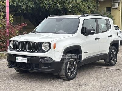 Usata Jeep Renegade Sport 120 CV (88 kW) 2017 Bianco SUV