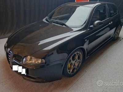 Usata Alfa Romeo 147 GTA 250 CV (183 kW) 2004 Nero Utilitaria