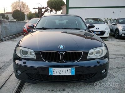 Usata BMW 120 163 CV (119 kW) 2006 Blu Utilitaria
