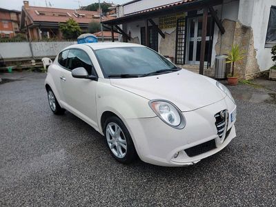 Usata Alfa Romeo MiTo Distinctive 95 CV (69 kW) 2011 Bianco Utilitaria
