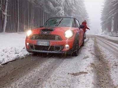 Usata Mini Cooper D 211 CV (155 kW) 2008 Utilitaria