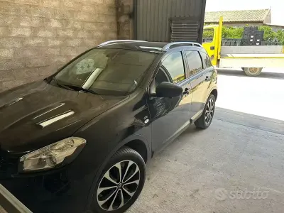 Usata Nissan Qashqai 131 CV (96 kW) 2012 Nero SUV