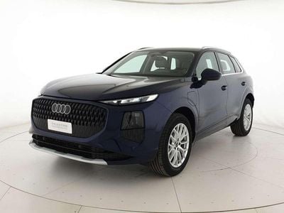 Nuova Audi Q3 Advanced 272 CV (200 kW) 2026 Blu navarra metallizzato SUV