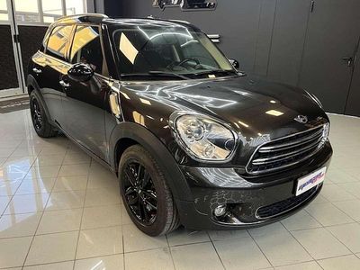 Usata Mini Park Lane Countryman 111 CV (81 kW) 2016 Nero SUV