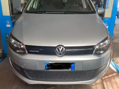 Usata VW Polo 64 CV (47 kW) 2012 Grigio Utilitaria