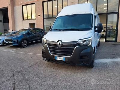 Usata Renault Master 135 CV (99 kW) 2021 Bianco Monovolume