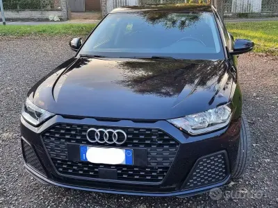 Usata Audi A1 95 CV (69 kW) 2019 Bluazzurro SUV