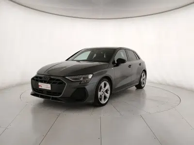 Usata Audi A3 S-Line 150 CV (110 kW) 2025 Grigio Berlina