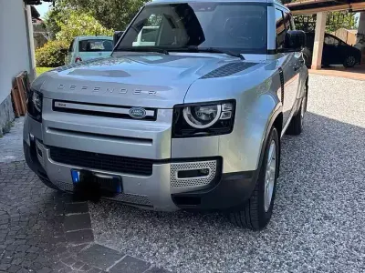 Usata Land Rover Defender 200 CV (147 kW) 2020 Grigio SUV