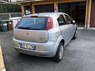Usata Fiat Grande Punto Dynamic 77 CV (56 kW) 2009 Utilitaria