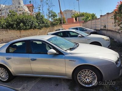 Usata Alfa Romeo 159 120 CV (88 kW) 2006 Grigio Berlina
