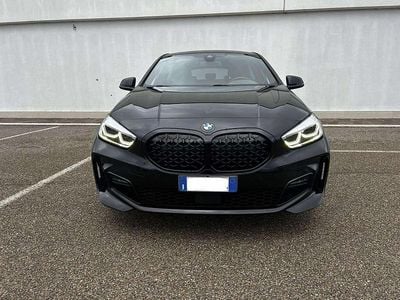 Usata BMW 120 M Sport 190 CV (139 kW) 2022 Nero Utilitaria