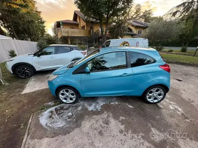 Usata Ford Ka Titanium 69 CV (50 kW) 2009 Bluazzurro Utilitaria