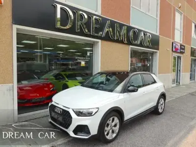 Usata Audi A1 S-line plus 150 CV (110 kW) 2020 Bianco pastello SUV