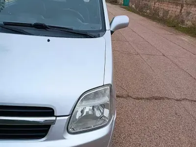 Usata Opel Agila 75 CV (55 kW) 2004 Grigio Monovolume