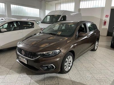 Usata Fiat Tipo Business 120 CV (88 kW) 2020 Marrone Station wagon