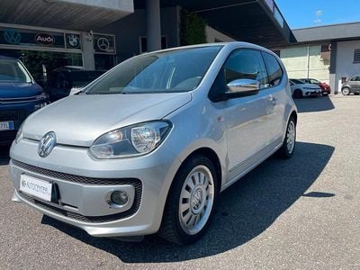 Begagnad VW up! 75 HK (55 kW) 2013 Silver Halvkombi