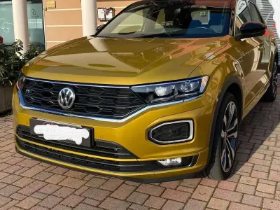 Usata VW T-Roc Advance 150 CV (110 kW) 2020 Giallo SUV