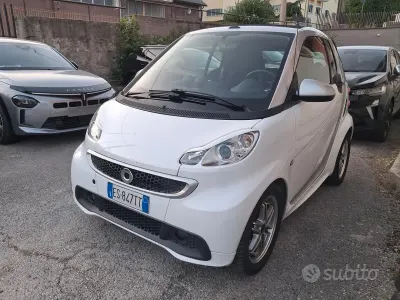 Usata Smart ForTwo Cabrio Passion 54 CV (39 kW) 2013 Bianco Cabrio