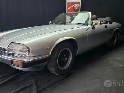 Usata Jaguar XJ 300 CV (220 kW) 1988 Grigio Berlina