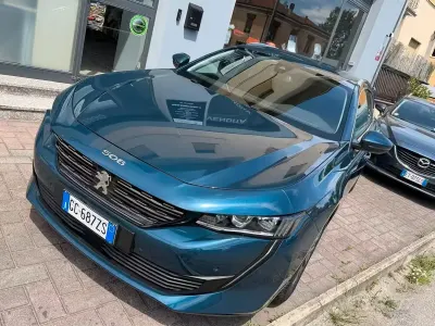 Gebraucht Peugeot 508 Allure 131 PS (96 kW) 2020 Blau Kombi