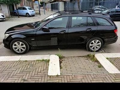 Gebraucht Mercedes C220 170 PS (125 kW) 2010 Schwarz Kombi