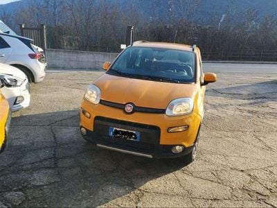 Usata Fiat Panda 4x4 S 84 CV (61 kW) 2017 Arancione Utilitaria