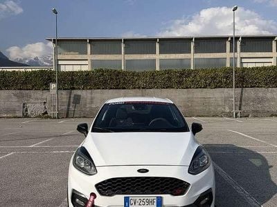 Usata Ford Fiesta ST 205 CV (150 kW) 2018 Bianco Utilitaria