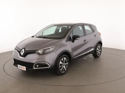 Usata Renault Captur Zen 90 CV (66 kW) 2017 Grigio SUV