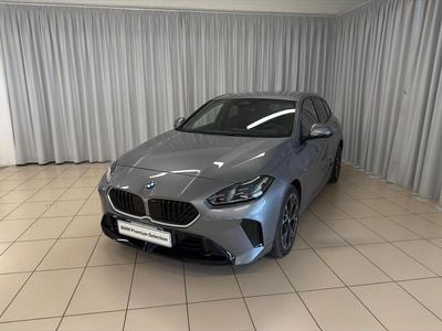 Usata BMW 118 M Sport 149 CV (109 kW) 2024 Skyscraper grey metallic Utilitaria