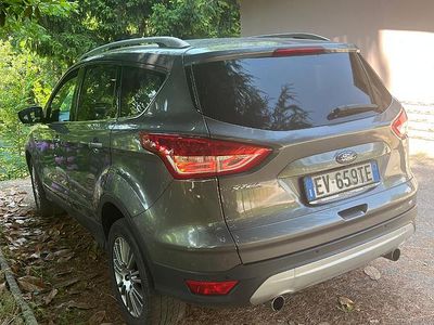Usata Ford Kuga 140 CV (102 kW) 2014 Grigio SUV