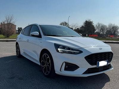 Usata Ford Focus ST-Line 125 CV (91 kW) 2019 Bianco Berlina