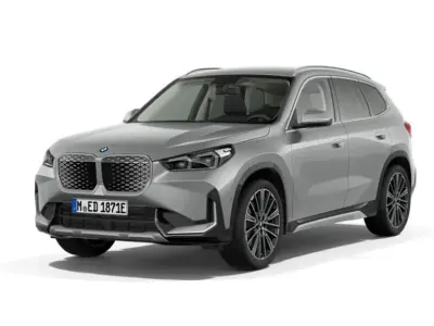 Nuova BMW iX1 xLine 150 kW (204 CV) 2026 Argento / metallizzato SUV