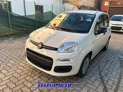 Nuova Fiat Panda Icon 69 CV (50 kW) 2026 Bianco extraserie Utilitaria