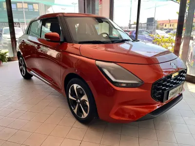 Nuova Suzuki Swift 82 CV (60 kW) 2026 Arancione Utilitaria