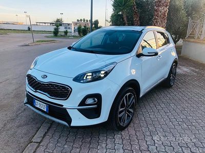 Second-hand Kia Sportage Style 116 CP (85 kW) 2021 Alb SUV