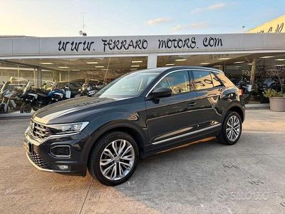 Usata VW T-Roc Business 2020 Grigio SUV
