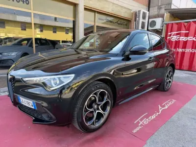 Usata Alfa Romeo Stelvio Veloce 209 CV (153 kW) 2020 Nero SUV