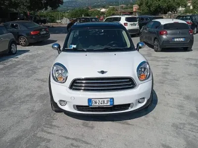Usata Mini Cooper D Countryman 111 CV (81 kW) 2012 Bianco SUV